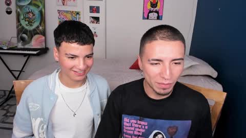 Snapshot of sweet_boys_xx chatting on January 14, 2:32 pm CristianBrayan PVT OPEN online show from January 14, 2:32 pm