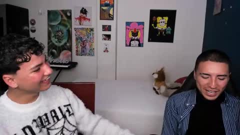 Snapshot of sweet_boys_xx chatting on September 16, 1:13 pm CristianBrayan PVT OPEN online show from September 16, 1:13 pm