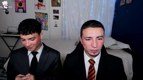 Snapshot of sweet_boys_xx chatting on March 8, 1:03 pm CristianBrayan PVT OPEN online show from March 8, 1:03 pm