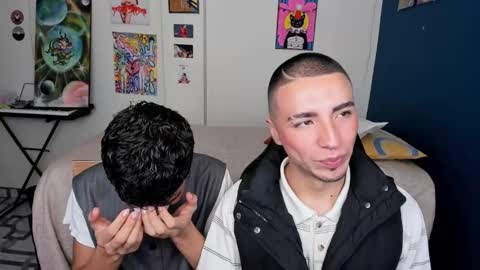 Snapshot of sweet_boys_xx chatting on February 13, 11:39 am CristianBrayan PVT OPEN online show from February 13, 11:39 am