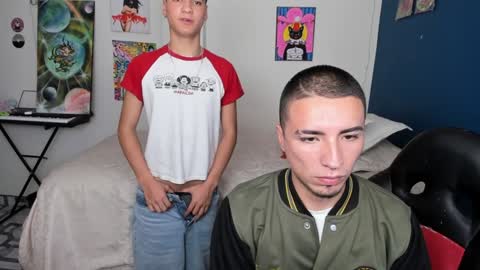 Snapshot of sweet_boys_xx chatting on February 6, 5:51 pm CristianBrayan PVT OPEN online show from February 6, 5:51 pm