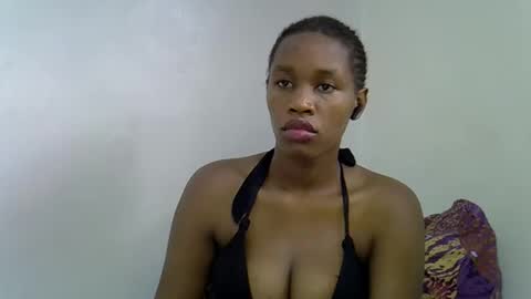 sweet_brown9 online show from November 2, 8:03 am