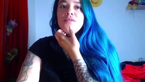 Bubbles online show from December 1, 2:20 am