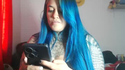 Bubbles online show from September 8, 8:19 pm