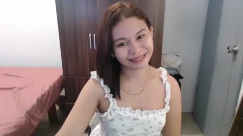 sweet_cassyxx online show from March 5, 10:35 am