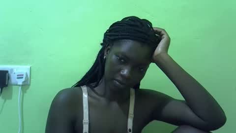 sweet_cherie1 online show from March 27, 8:37 am