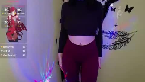 Ivy online show from February 3, 4:10 pm