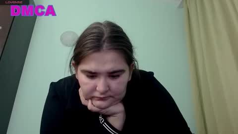 Snapshot of sweet_dream_foxx chatting on September 11, 5:47 pm sweet online show from September 11, 5:47 pm