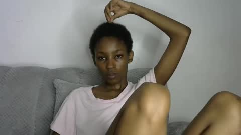 sweet_freaky online show from February 23, 6:32 pm