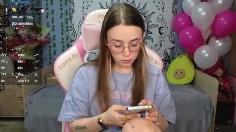 Snapshot of sweet_frosty chatting on January 23, 2:55 am Alice online show from January 23, 2:55 am