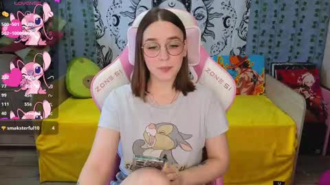 Snapshot of sweet_frosty chatting on February 26, 3:14 am Alice online show from February 26, 3:14 am