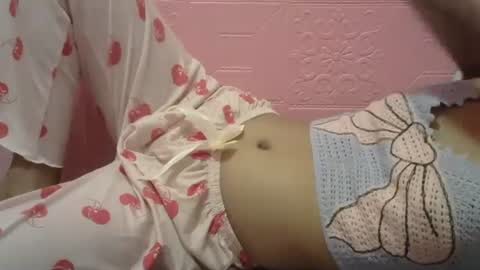 Snapshot of sweet_gamella chatting on February 25, 4:35 pm Gael online show from February 25, 4:35 pm