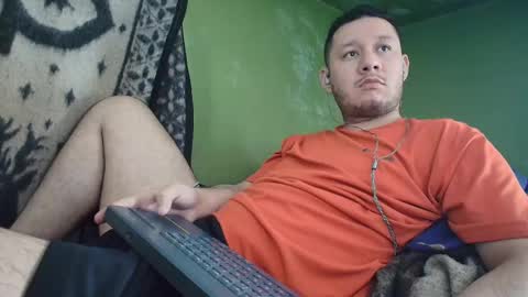 sweet_guy36 online show from September 20, 4:43 pm