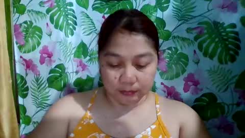 Snapshot of sweet_kayley chatting on December 28, 2:42 pm sweet_kayley online show from December 28, 2:42 pm