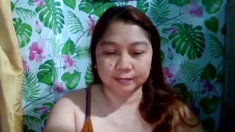 Snapshot of sweet_kayley chatting on December 21, 7:03 am sweet_kayley online show from December 21, 7:03 am