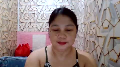 Snapshot of sweet_kayley chatting on September 11, 2:35 am sweet_kayley online show from September 11, 2:35 am