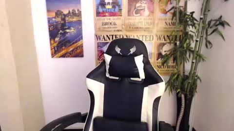 sweet_lady14 online show from October 3, 7:00 pm