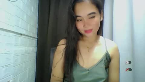 Snapshot of sweet_laika chatting on September 10, 4:46 am LAIKA online show from September 10, 4:46 am