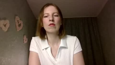 sweet_lilbunny online show from November 14, 3:14 pm