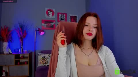 sweet_lottie online show from April 2, 7:26 am