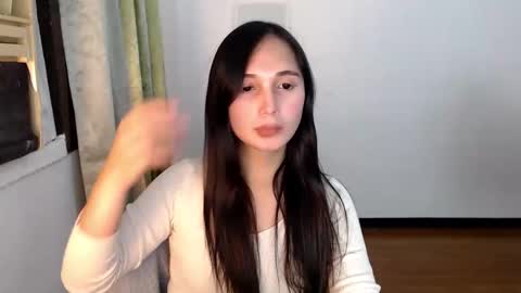 Mae online show from April 15, 10:07 am