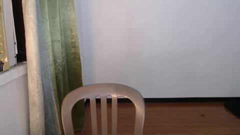 Mae online show from March 18, 12:22 pm