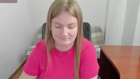 Mila online show from October 1, 4:39 pm