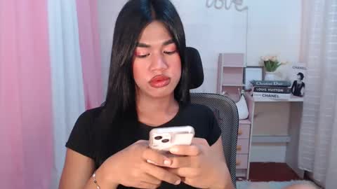 Snapshot of sweet_melonxxx chatting on March 8, 5:59 am Melon online show from March 8, 5:59 am