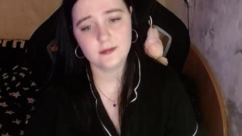 sweet_my_dream online show from December 18, 7:09 pm