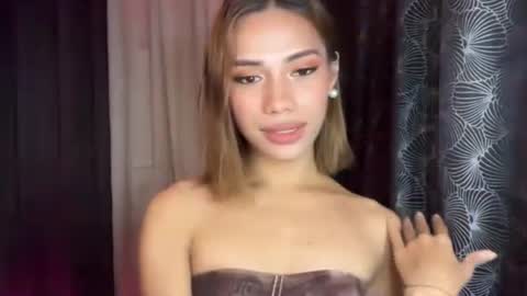 sweet_nikki03 online show from November 16, 7:05 pm