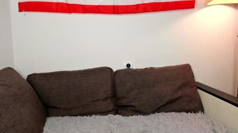 Snapshot of sweet_peach__ chatting on December 10, 10:05 pm kira online show from December 10, 10:05 pm