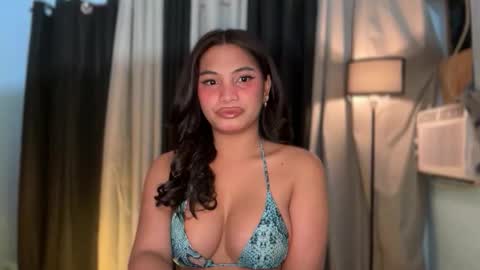 SCARLLET online show from April 26, 4:15 pm