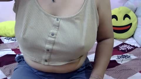 sweet_shivani online show from July 23, 3:37 am