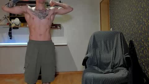 sweet_smith8 online show from February 6, 8:33 pm