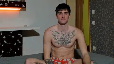 sweet_smith8 online show from February 4, 4:11 pm