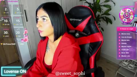 Snapshot of sweet_sophi_ chatting on March 8, 3:17 am sophie leone online show from March 8, 3:17 am