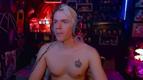 Matt online show from September 25, 3:02 am