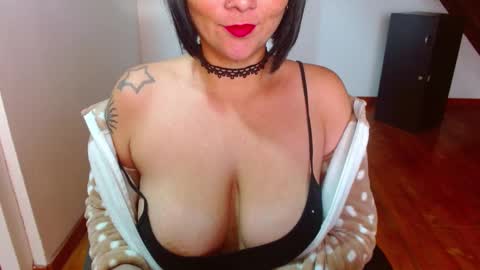 tammy IG stammy 36 online show from February 21, 11:55 am