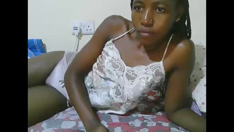Snapshot of sweet_tattiana chatting on February 9, 4:07 pm Tatty online show from February 9, 4:07 pm