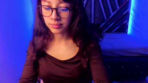 sweet_venus4 online show from January 29, 10:11 pm
