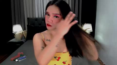 bea takashi  online show from March 20, 8:19 am