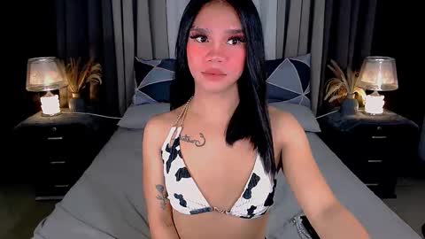 Snapshot of sweet_zoey12 chatting on September 16, 9:12 am bea takashi online show from September 16, 9:12 am