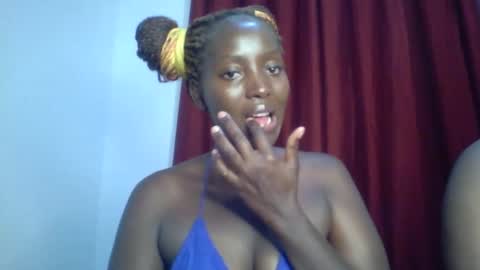 Snapshot of sweet_zuri3 chatting on March 3, 3:30 am zuri online show from March 3, 3:30 am