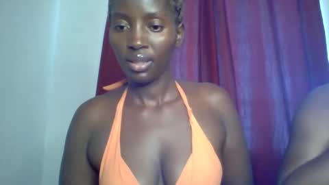 Snapshot of sweet_zuri3 chatting on March 7, 9:29 am zuri online show from March 7, 9:29 am