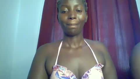 Snapshot of sweet_zuri3 chatting on March 12, 11:31 am zuri online show from March 12, 11:31 am