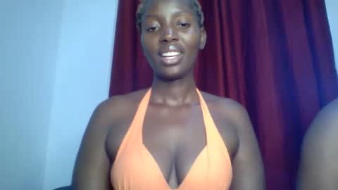 Snapshot of sweet_zuri3 chatting on March 7, 1:20 am zuri online show from March 7, 1:20 am