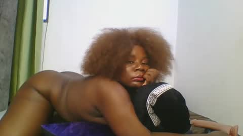 Snapshot of sweetafricangal chatting on March 3, 3:30 am NASHA online show from March 3, 3:30 am