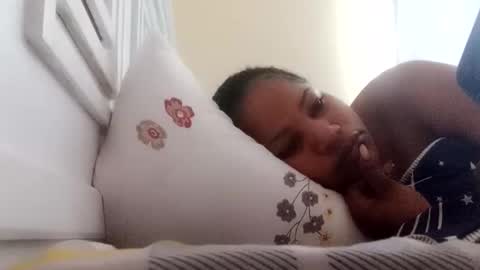 Snapshot of sweetateka chatting on February 27, 6:24 am Sweetateka online show from February 27, 6:24 am