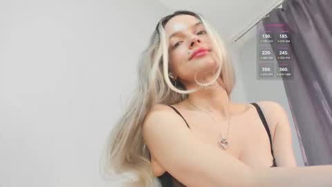 sweetbabyxx2021 online show from March 3, 4:58 am