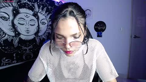 sweetbitter_ online show from January 12, 7:31 pm